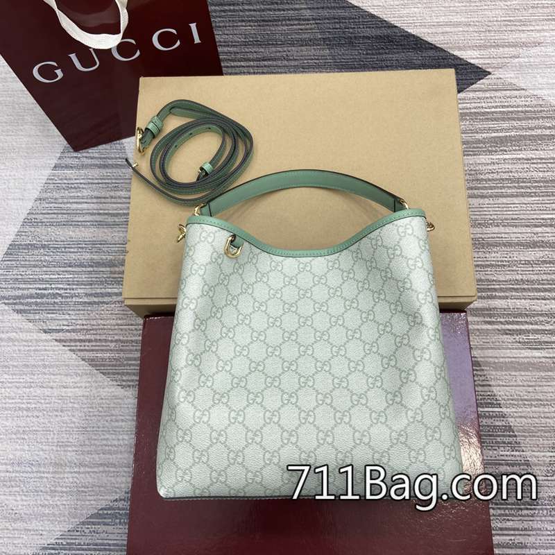 超3AGucci 815103 品質嚴選頂級原料 Gucci黑色皮革A貨尺寸:25(長)x25(高)x15.5cm(厚)顏色:綠/pvc。 超3AGucci 815103 品質嚴選頂級原料 Gucci黑色皮革A貨尺寸:25(長)x25(高)x15.5cm(厚)顏色:綠/pvc。