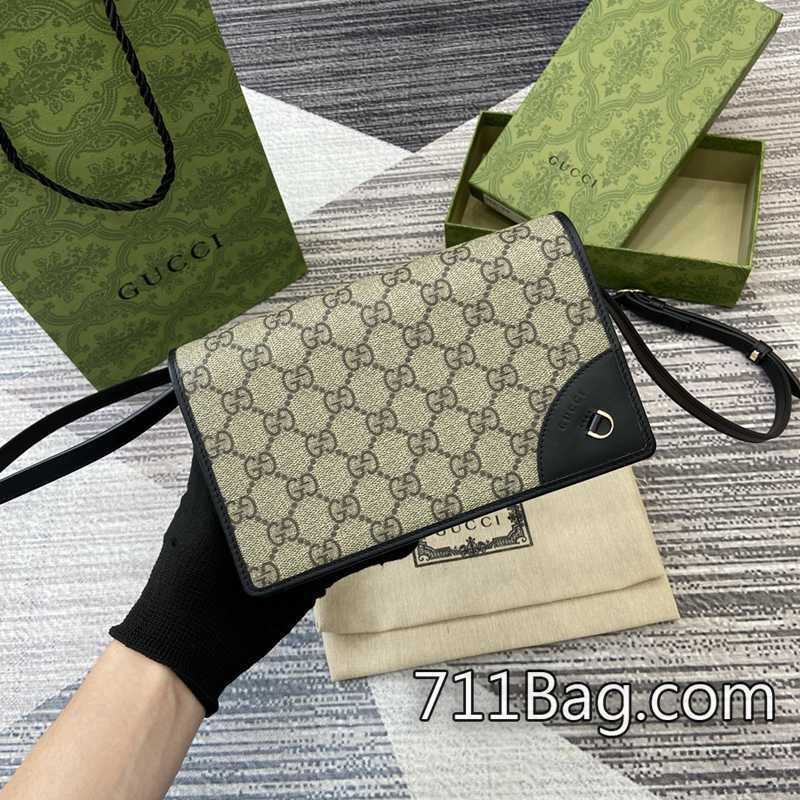高仿Gucci 820688 精品級高仿,用心看得見。 Gucci精品A貨包包 高仿Gucci 820688 精品級高仿,用心看得見。 Gucci精品A貨包包