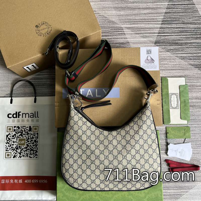 頂級精品Gucci 702823 一針一線完美復刻 母親節送Gucci高仿尺寸:35(寬)x32(高)x6cm(深)顏色:藍色/pvc。 頂級精品Gucci 702823 一針一線完美復刻 母親節送Gucci高仿尺寸:35(寬)x32(高)x6cm(深)顏色:藍色/pvc。