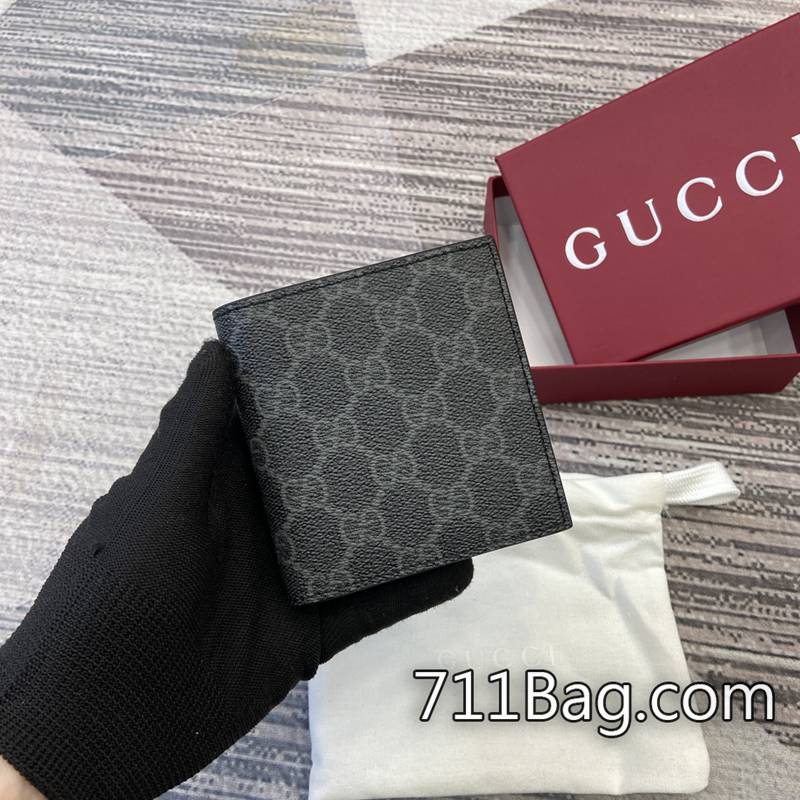 高仿Gucci 821206 如藝術品般的精緻呈現。 Gucci正品對版高仿這款米色與深棕色全拉鏈錢包綴飾現代風格花朵圖案和GG標識。型號:841150尺寸:19厘米(寬)x10.5厘米(高)x2.5厘米(厚)重量:約230克顏色:啡膠印花/原廠皮。 高仿Gucci 821206 如藝術品般的精緻呈現。 Gucci正品對版高仿這款米色與深棕色全拉鏈錢包綴飾現代風格花朵圖案和GG標識。型號:841150尺寸:19厘米(寬)x10.5厘米(高)x2.5厘米(厚)重量:約230克顏色:啡膠印花/原廠皮。
