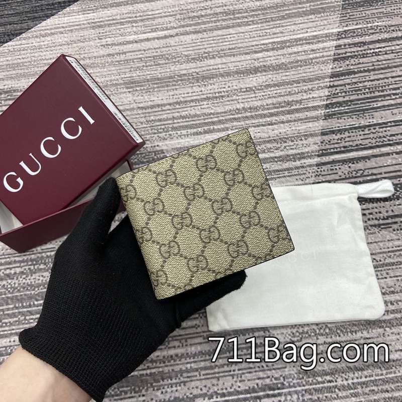 頂級精品Gucci 821200 細節到位一比一精品 Gucci仿品微信購買閉合時尺寸:11厘米(寬)x9厘米(高)打開時尺寸:21厘米(寬)x9厘米(高)顏色:棕色/棕pvc。 頂級精品Gucci 821200 細節到位一比一精品 Gucci仿品微信購買閉合時尺寸:11厘米(寬)x9厘米(高)打開時尺寸:21厘米(寬)x9厘米(高)顏色:棕色/棕pvc。