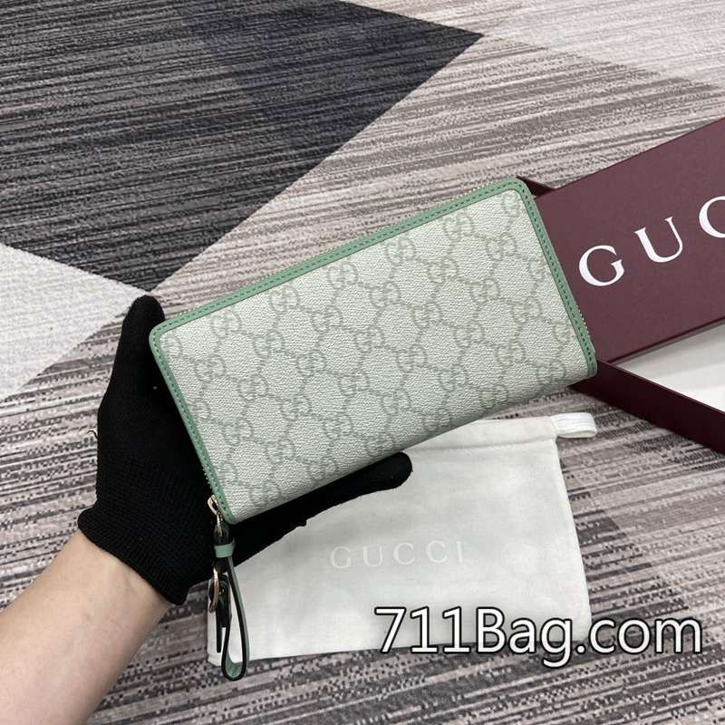 高仿Gucci古馳 819122 做工嚴格打磨質感 小紅書Gucci A貨推薦尺寸:19(長)x10(寬)x2.5(厚)顏色:淺綠色pvc/原廠皮。 高仿Gucci古馳 819122 做工嚴格打磨質感 小紅書Gucci A貨推薦尺寸:19(長)x10(寬)x2.5(厚)顏色:淺綠色pvc/原廠皮。