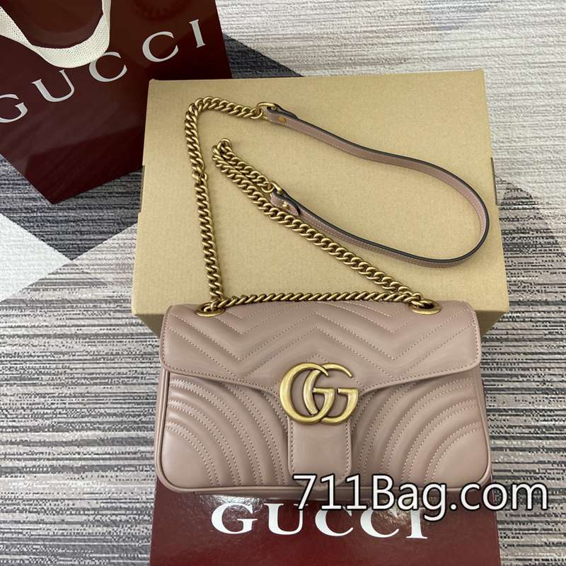 頂級精品Gucci 443497 奢侈品質感親民價 學生黨最愛Gucci高仿尺寸:26厘米(寬)x15厘米(高)x7厘米(深)顏色:裸粉色/進口原廠皮。 頂級精品Gucci 443497 奢侈品質感親民價 學生黨最愛Gucci高仿尺寸:26厘米(寬)x15厘米(高)x7厘米(深)顏色:裸粉色/進口原廠皮。