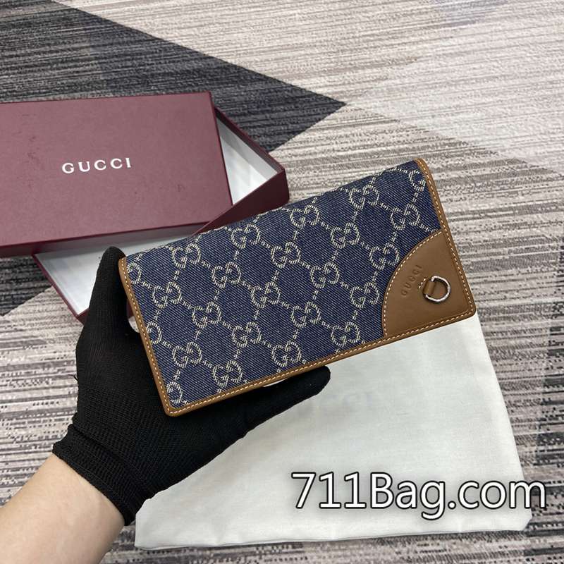 頂級一比一Gucci 821802 牛皮紋路清晰自然,不假不膩。 Gucci包包A貨開箱尺寸:19(長)x11(寬)顏色:藍牛仔棕皮/原廠皮。 頂級一比一Gucci 821802 牛皮紋路清晰自然,不假不膩。 Gucci包包A貨開箱尺寸:19(長)x11(寬)顏色:藍牛仔棕皮/原廠皮。