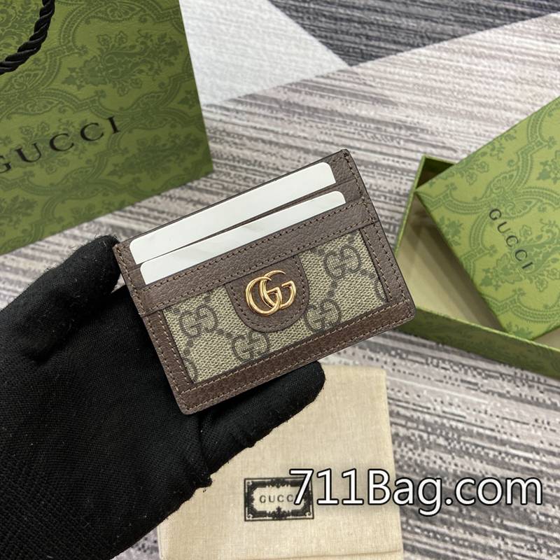 A貨Gucci 772306 五金配件採用電鍍工藝,不易褪色。 Gucci高仿細節滿分尺寸:10(長)x7(寬)顏色:啡色/pvc。 A貨Gucci 772306 五金配件採用電鍍工藝,不易褪色。 Gucci高仿細節滿分尺寸:10(長)x7(寬)顏色:啡色/pvc。