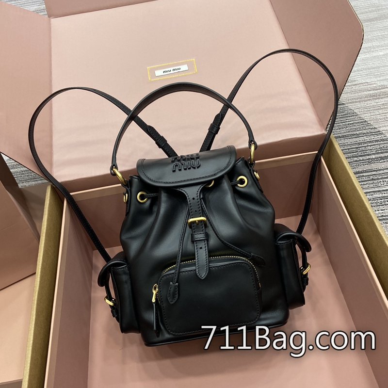 精品Gucci 5BZ043 一比一細節全還原 Gucci包A貨批發尺寸:22X18X11.5cm顏色:黑色全皮 精品Gucci 5BZ043 一比一細節全還原 Gucci包A貨批發尺寸:22X18X11.5cm顏色:黑色全皮