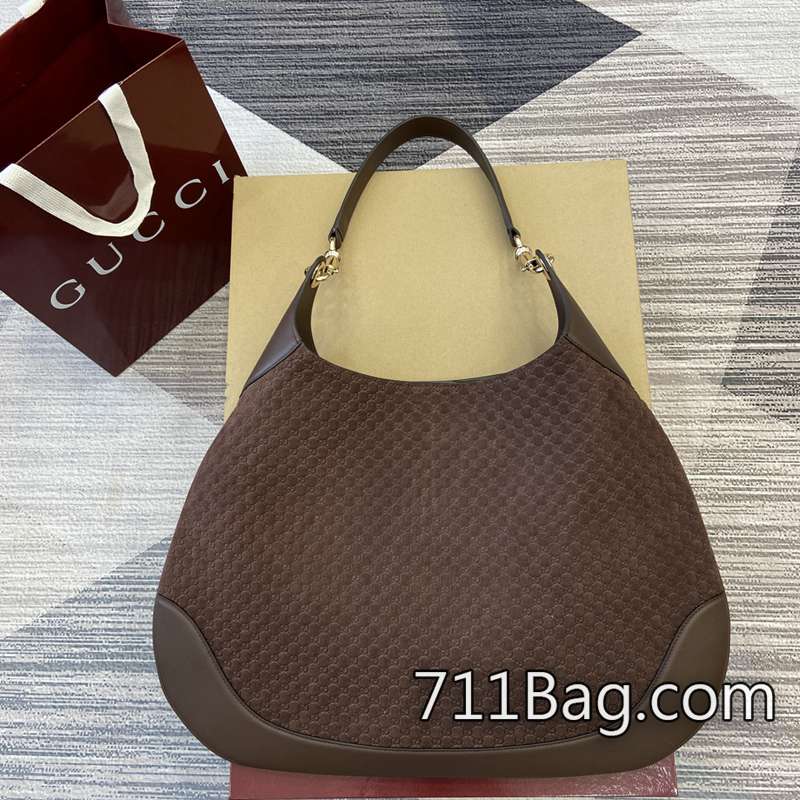 精品A貨Gucci 815924 完美手工細節高仿包 Gucci仿包影片介紹尺寸:49(長)x46(高)x4cm(厚)顏色:咖啡色絨壓花。 精品A貨Gucci 815924 完美手工細節高仿包 Gucci仿包影片介紹尺寸:49(長)x46(高)x4cm(厚)顏色:咖啡色絨壓花。
