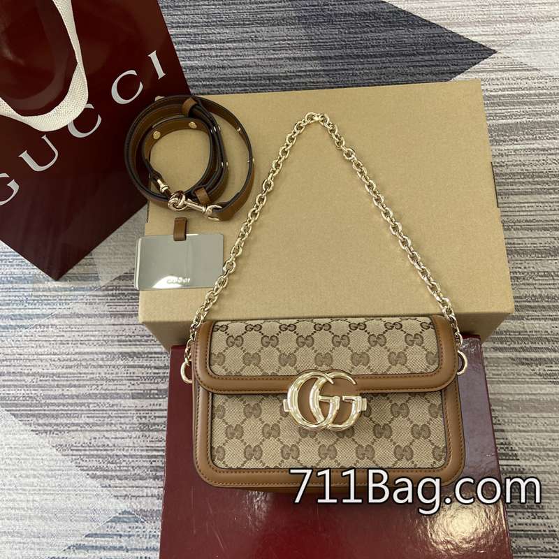 頂級精品Gucci 826761 每款包出廠前皆經嚴格檢驗。 Gucci高仿與正品對比尺寸:21.5厘米(寬)x14厘米(高)x9厘米(深)重量:約0.8千克顏色:棕色佈/原廠皮。 頂級精品Gucci 826761 每款包出廠前皆經嚴格檢驗。 Gucci高仿與正品對比尺寸:21.5厘米(寬)x14厘米(高)x9厘米(深)重量:約0.8千克顏色:棕色佈/原廠皮。