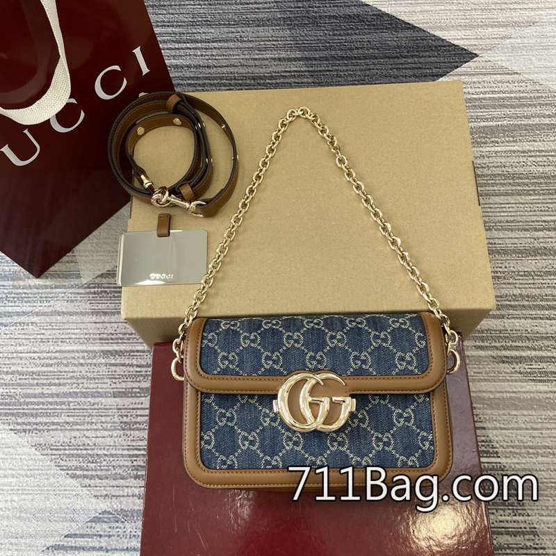 頂級一比一Gucci 826761 LOGO字體間距完全對版。 Gucci高仿能過專櫃嗎尺寸:21.5厘米(寬)x14厘米(高)x9厘米(深)重量:約0.8千克顏色:藍色牛仔/原廠皮。 頂級一比一Gucci 826761 LOGO字體間距完全對版。 Gucci高仿能過專櫃嗎尺寸:21.5厘米(寬)x14厘米(高)x9厘米(深)重量:約0.8千克顏色:藍色牛仔/原廠皮。