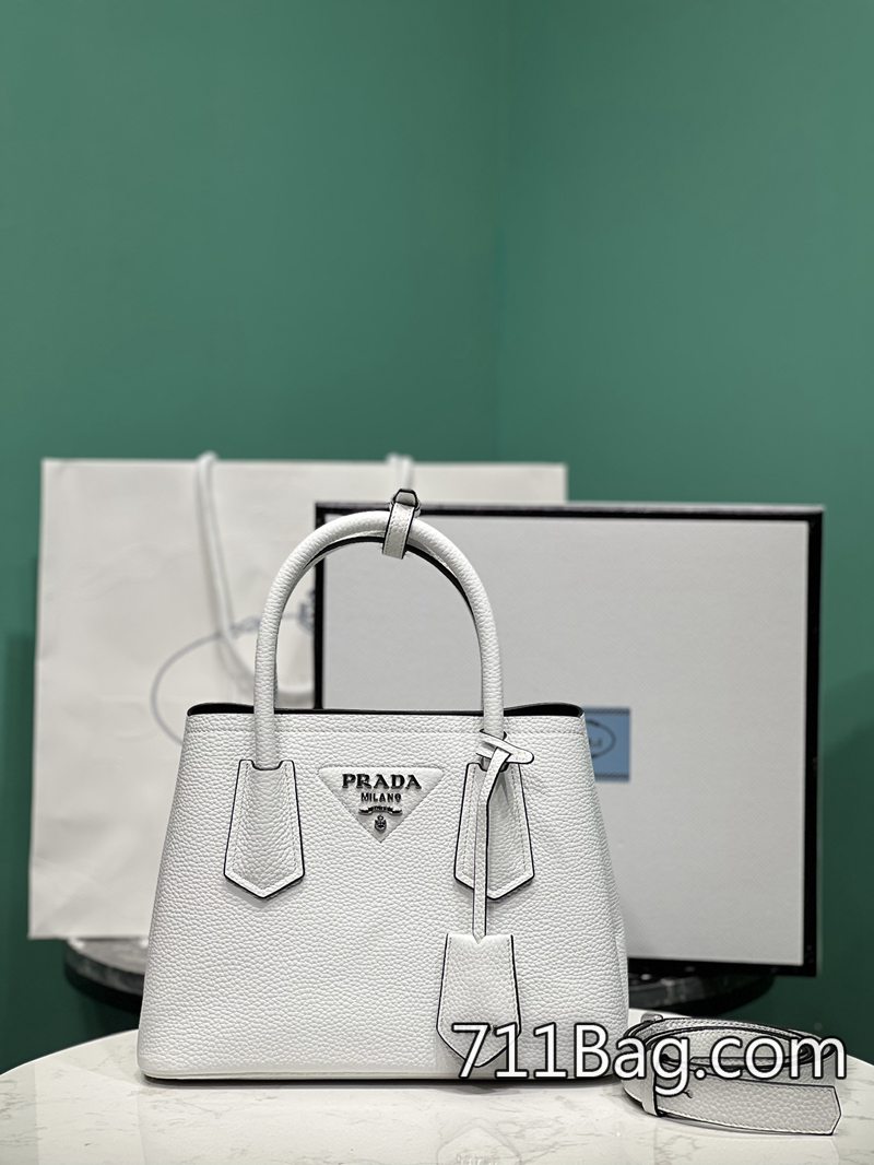 高仿Prada 1BG443 高仿也能有好做工 Prada Hobo包A貨推薦尺寸:25*18.5*12.5cm 高仿Prada 1BG443 高仿也能有好做工 Prada Hobo包A貨推薦尺寸:25*18.5*12.5cm