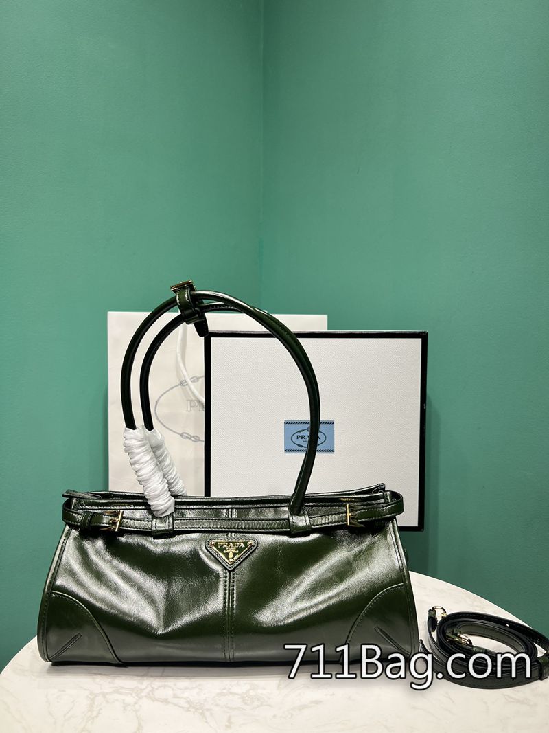 頂級高仿Prada 1BA426 高品質真皮一比一 高仿Prada包價位區間尺寸:長32x高15.5x底12cm 頂級高仿Prada 1BA426 高品質真皮一比一 高仿Prada包價位區間尺寸:長32x高15.5x底12cm