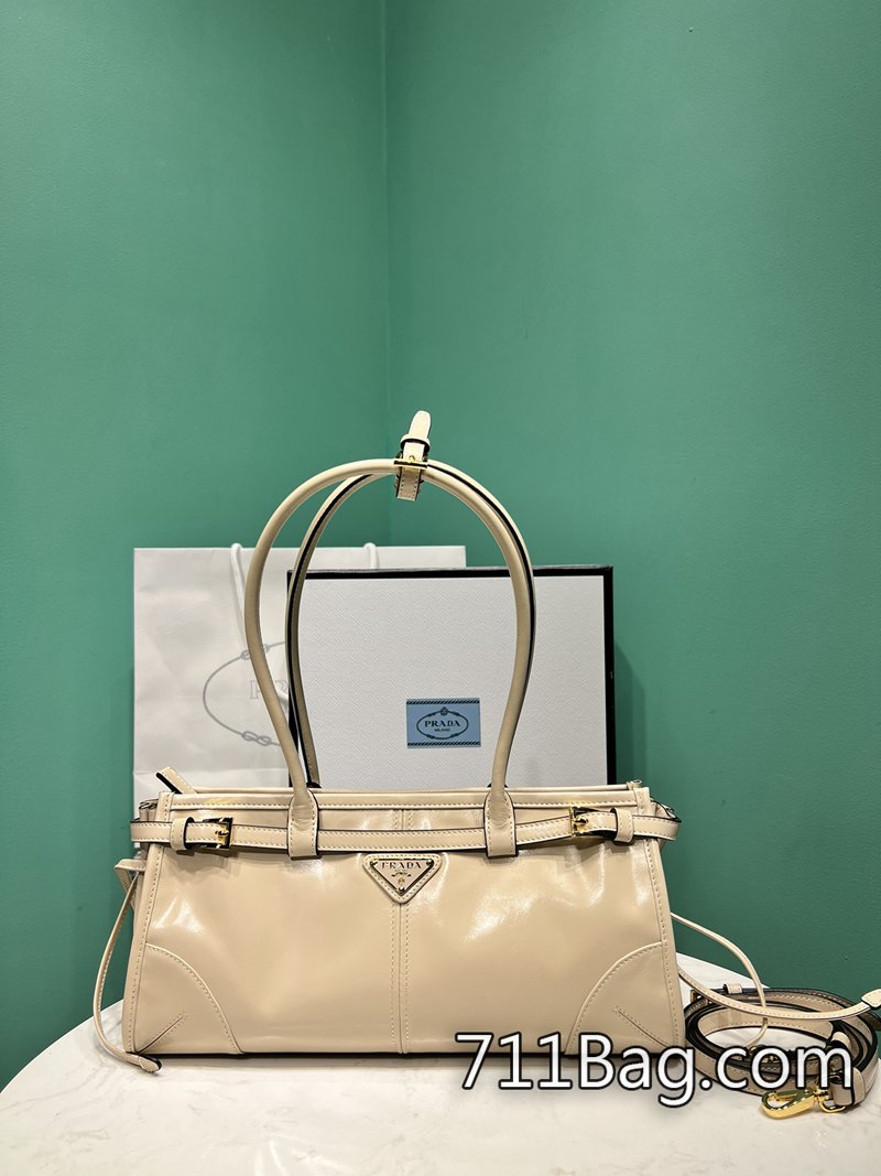 頂級精品Prada 1BA426 高端定製精品手袋 精仿Prada包售後服務尺寸:長32x高15.5x底12cm 頂級精品Prada 1BA426 高端定製精品手袋 精仿Prada包售後服務尺寸:長32x高15.5x底12cm
