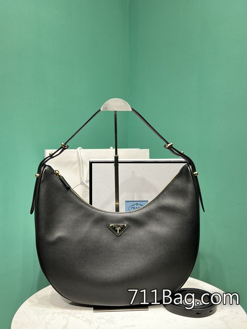 精仿Prada 1BC212 業界公認品質最穩定版本。 高仿Prada包物流速度快尺寸:長35x高22.5x底8cm型號:1BC212 精仿Prada 1BC212 業界公認品質最穩定版本。 高仿Prada包物流速度快尺寸:長35x高22.5x底8cm型號:1BC212