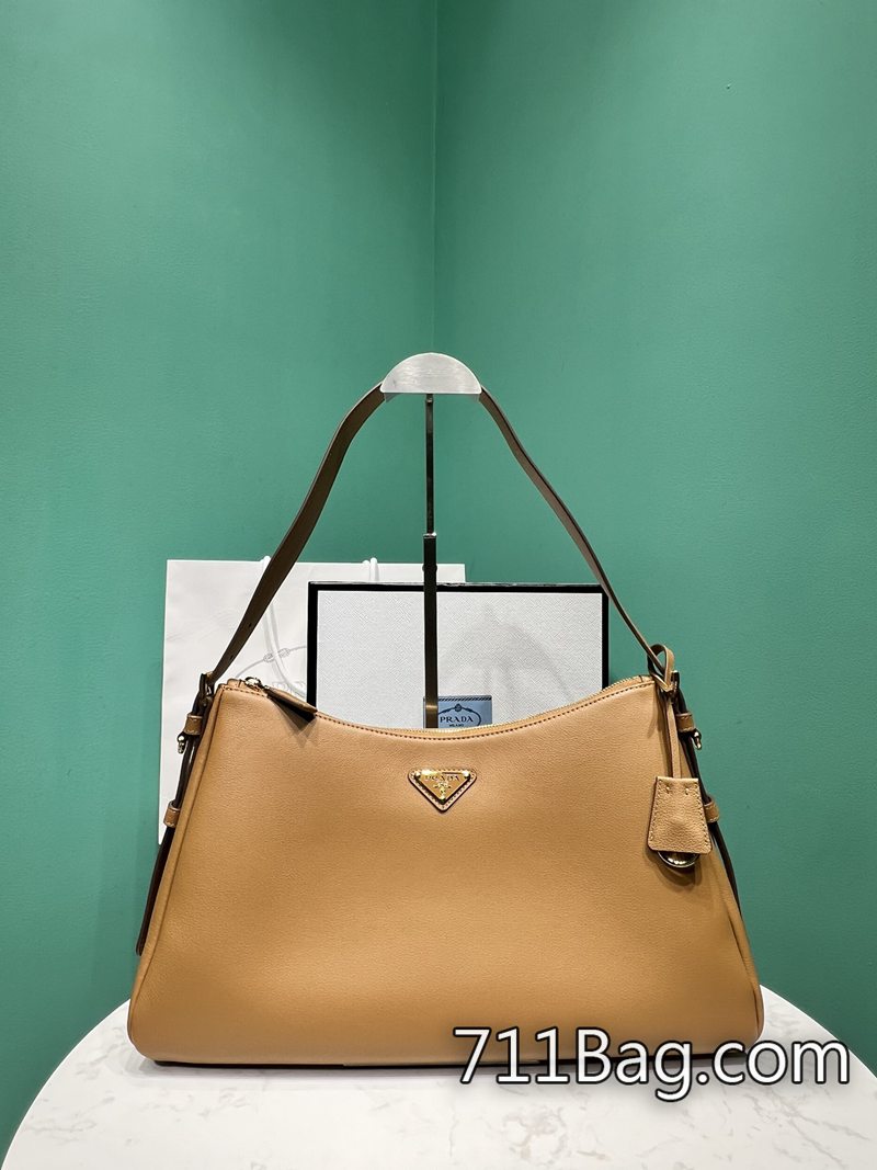 原版一比一Prada 1BC228 若有問題支持退換服務。 A貨Prada包包尺碼齊全尺寸:長39x高24x底11.5cm 原版一比一Prada 1BC228 若有問題支持退換服務。 A貨Prada包包尺碼齊全尺寸:長39x高24x底11.5cm