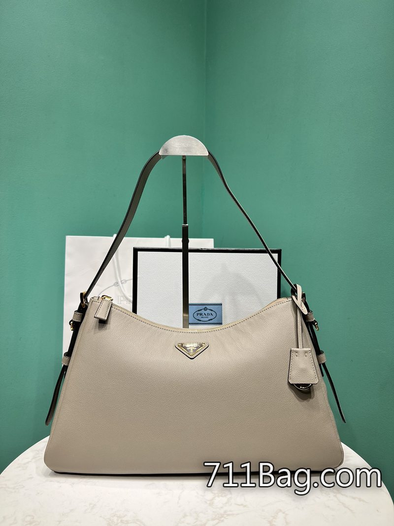 精仿Prada 1BC228 精品級高仿,用心看得見。 A貨Prada包便宜又好尺寸:長39x高24x底11.5cm 精仿Prada 1BC228 精品級高仿,用心看得見。 A貨Prada包便宜又好尺寸:長39x高24x底11.5cm