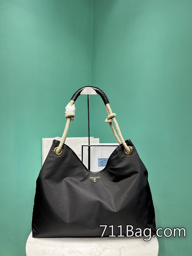 頂級高仿Prada 1BC244 手工打造細節控首選 A貨Prada包有無特價尺寸:長48x高39x底14cm型號:1BC244 頂級高仿Prada 1BC244 手工打造細節控首選 A貨Prada包有無特價尺寸:長48x高39x底14cm型號:1BC244