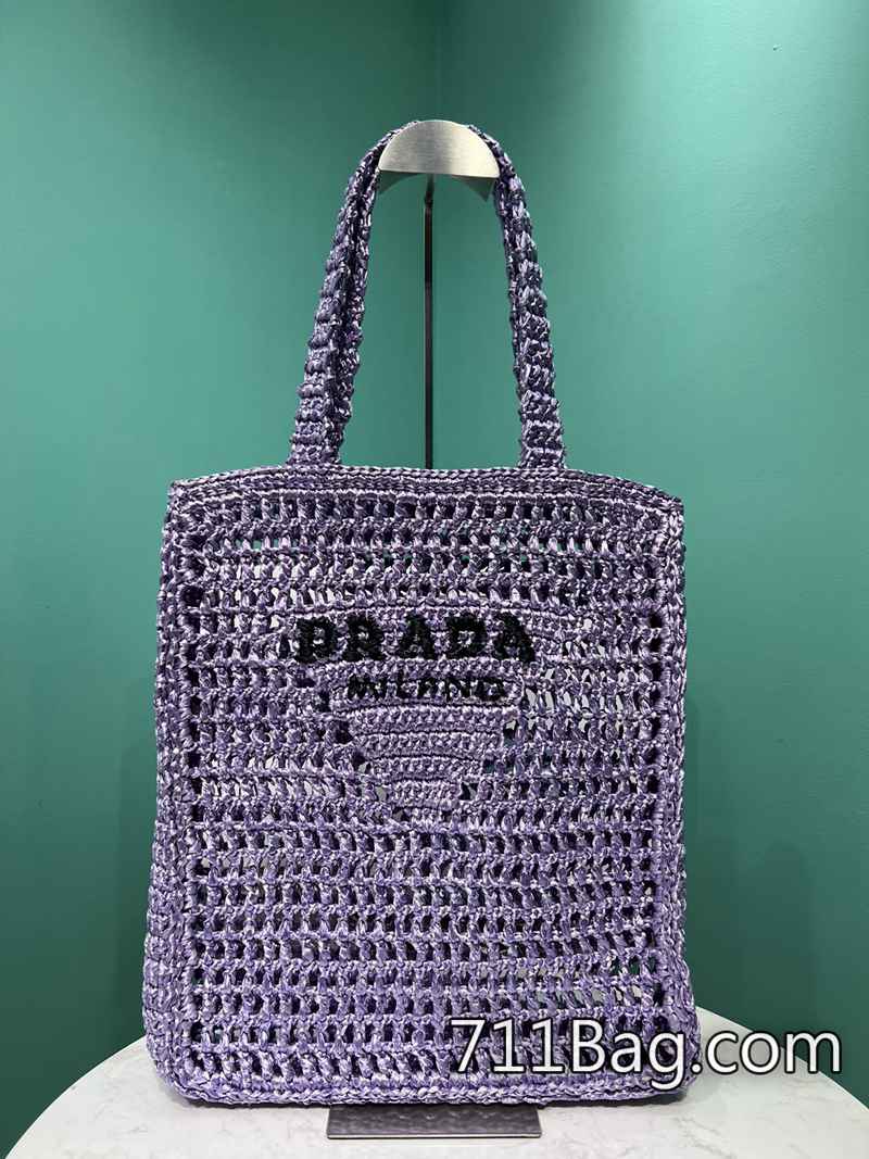 精品Prada 1BG393 如藝術品般的精緻呈現。 Prada A貨包包最低價尺寸:37x36x4cm 精品Prada 1BG393 如藝術品般的精緻呈現。 Prada A貨包包最低價尺寸:37x36x4cm