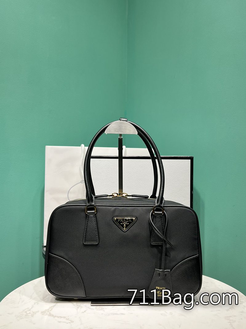 A貨Prada 1BB115 若有問題支持退換服務。 Prada高仿包便宜好貨尺寸:長30x高17.5x底9cm A貨Prada 1BB115 若有問題支持退換服務。 Prada高仿包便宜好貨尺寸:長30x高17.5x底9cm