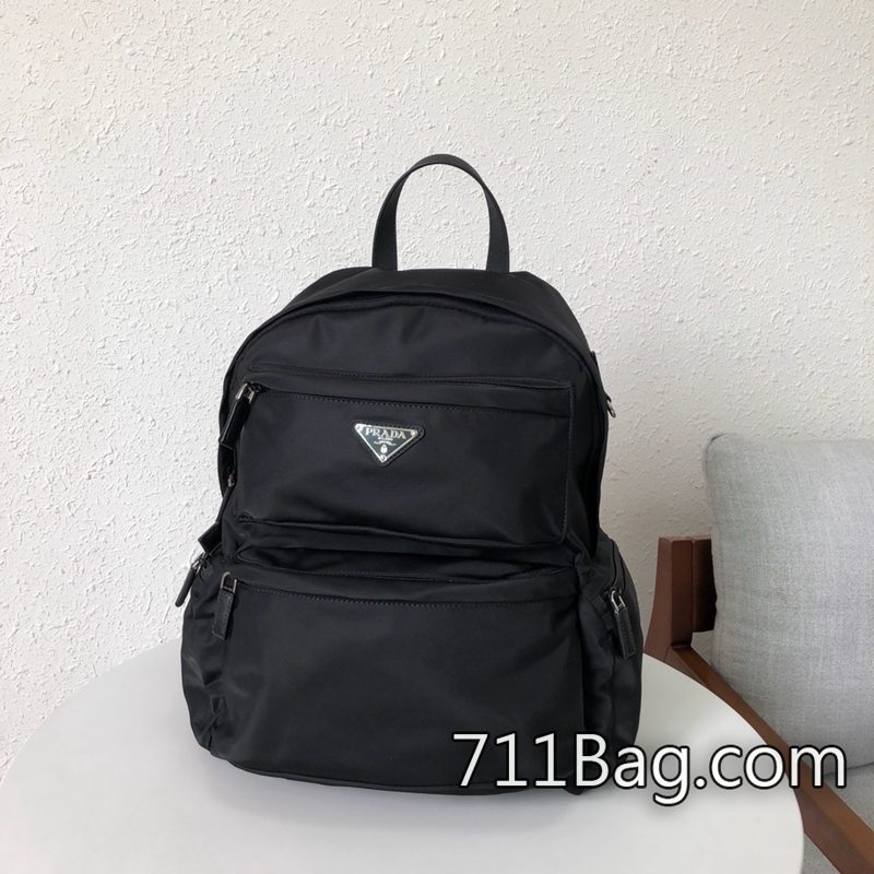 頂級超3APrada 2VZ025 頂級進口皮打造LV包 海外購買Prada仿牌包尺寸:17/29/40cm 頂級超3APrada 2VZ025 頂級進口皮打造LV包 海外購買Prada仿牌包尺寸:17/29/40cm