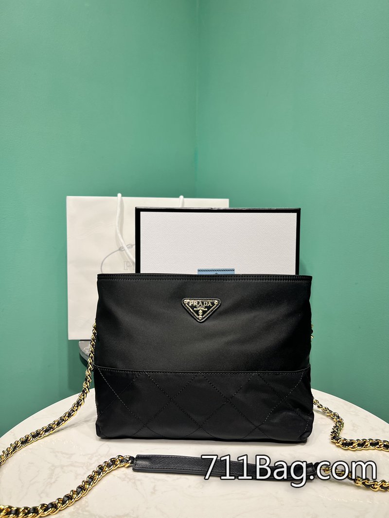 超3APrada普拉達 1BD645 高仿也能有好做工 Prada A貨包推薦店傢尺寸:長25x高21x底8cm 超3APrada普拉達 1BD645 高仿也能有好做工 Prada A貨包推薦店傢尺寸:長25x高21x底8cm