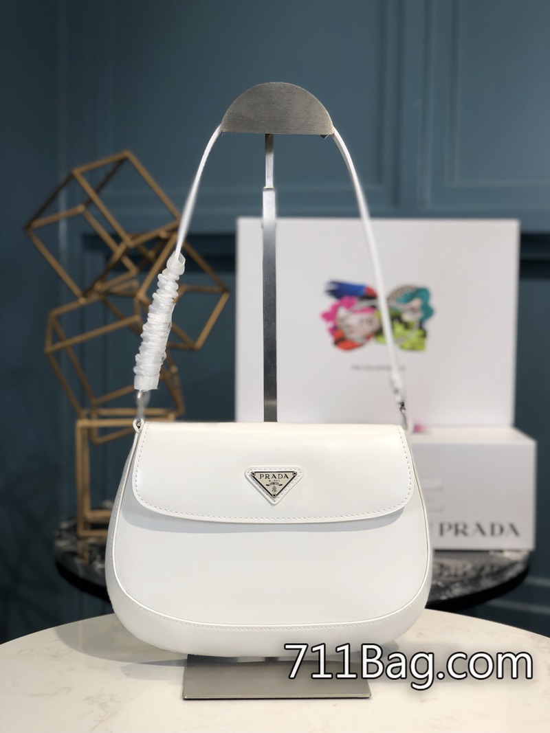 一比一Prada 1BD311 精準手感,開關順暢不卡。 Prada A貨迷你包尺寸:23/4/17cm 一比一Prada 1BD311 精準手感,開關順暢不卡。 Prada A貨迷你包尺寸:23/4/17cm