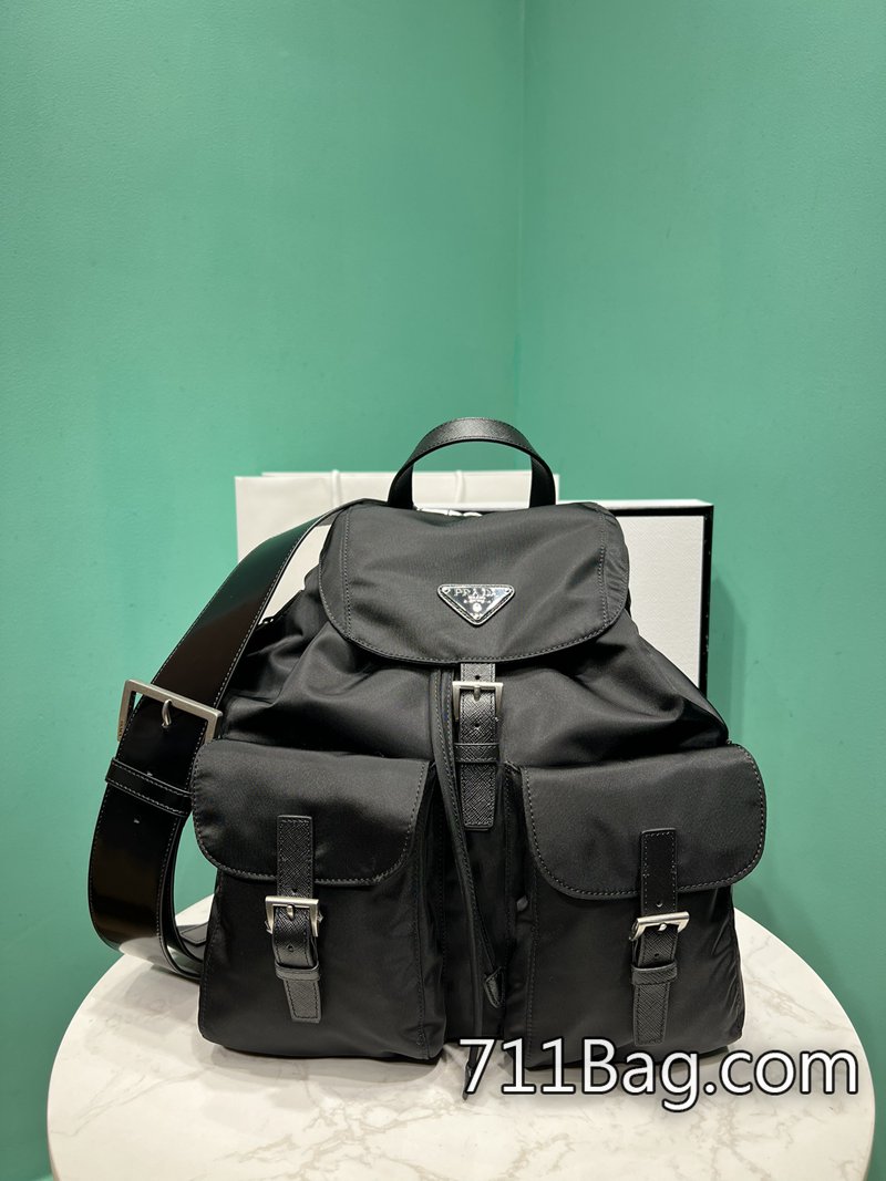 A貨Prada 2VZ110 質感爆棚高端女包 預算5000買高仿Prada尺寸:長34x高39x底15cm型號:2VZ110 A貨Prada 2VZ110 質感爆棚高端女包 預算5000買高仿Prada尺寸:長34x高39x底15cm型號:2VZ110