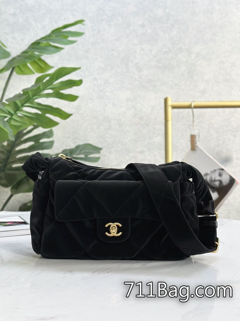 24N滑雪系列黑絲絨 hobo絲絨尼龍高仿Chanel AS5054 A貨Chanel包包真假怎麼看20*32*12cm/5054 24N滑雪系列黑絲絨 hobo絲絨尼龍高仿Chanel AS5054 A貨Chanel包包真假怎麼看20*32*12cm/5054