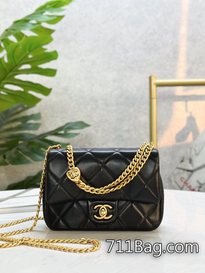 頂級A貨Chanel AS3829 精選材料來源透明可查。 澳洲高仿香奈兒哪裡有貨14*20*8cm/3829 頂級A貨Chanel AS3829 精選材料來源透明可查。 澳洲高仿香奈兒哪裡有貨14*20*8cm/3829