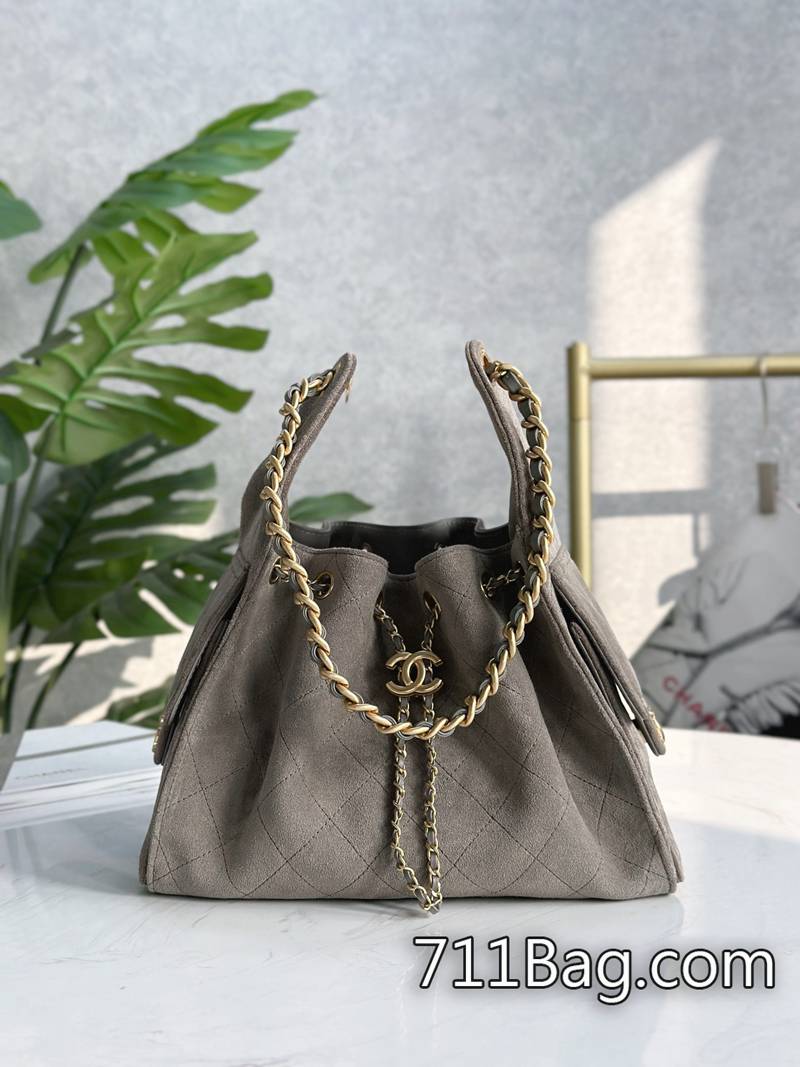 精品高仿Chanel AS5293 接縫平整自然,無明顯毛邊。 哪裡買高仿Chanel品質好40*30*15cm/53110*26*14cm/5293 精品高仿Chanel AS5293 接縫平整自然,無明顯毛邊。 哪裡買高仿Chanel品質好40*30*15cm/53110*26*14cm/5293