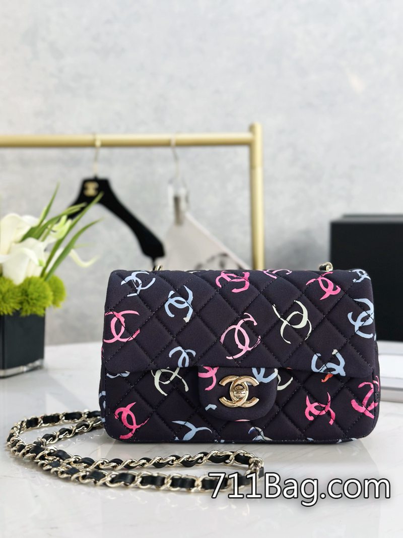 精仿Chanel AS6990B 超A品質,高仿界中的天花板。 A貨香奈兒Boy包真假比較20cm/6990B 精仿Chanel AS6990B 超A品質,高仿界中的天花板。 A貨香奈兒Boy包真假比較20cm/6990B