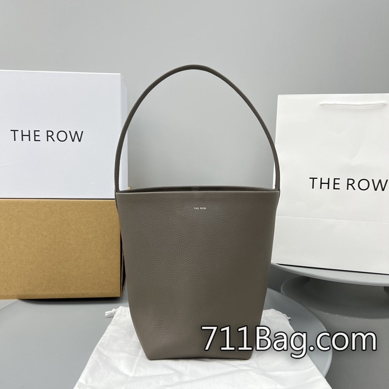 精仿The Row包包 整體高端有設計感 the row仿款包包評價真實 精仿The Row包包 整體高端有設計感 the row仿款包包評價真實