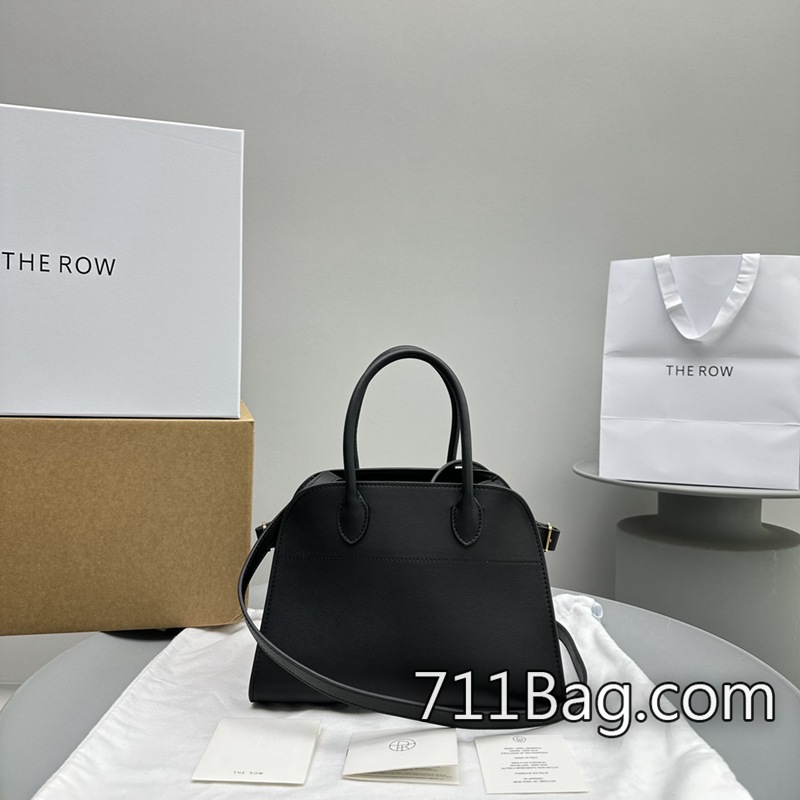 高仿The Row包包 表面有自然油潤感 the row複刻包中國貨源 高仿The Row包包 表面有自然油潤感 the row複刻包中國貨源