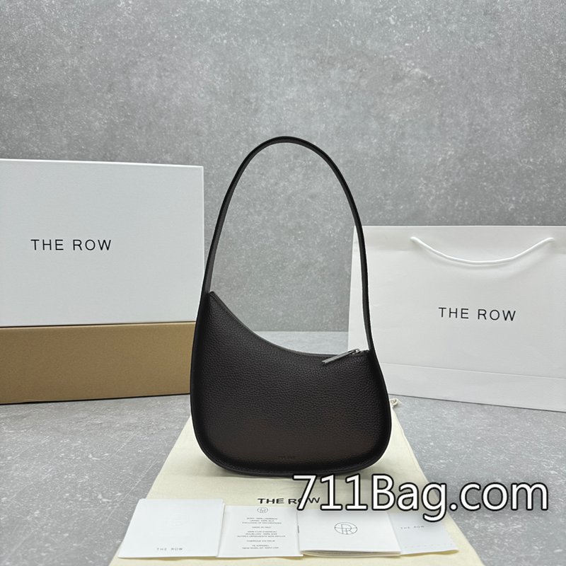 精品The Row半月包 Half Moon Bag 月亮包做工細緻可媲美正品 the row仿品回購率高嗎 精品The Row半月包 Half Moon Bag 月亮包做工細緻可媲美正品 the row仿品回購率高嗎