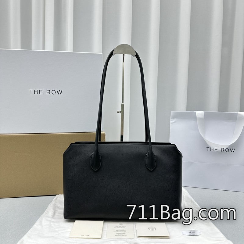 A貨The Row包包內襯麂皮手感細膩 the row高仿包能退貨嗎 A貨The Row包包內襯麂皮手感細膩 the row高仿包能退貨嗎