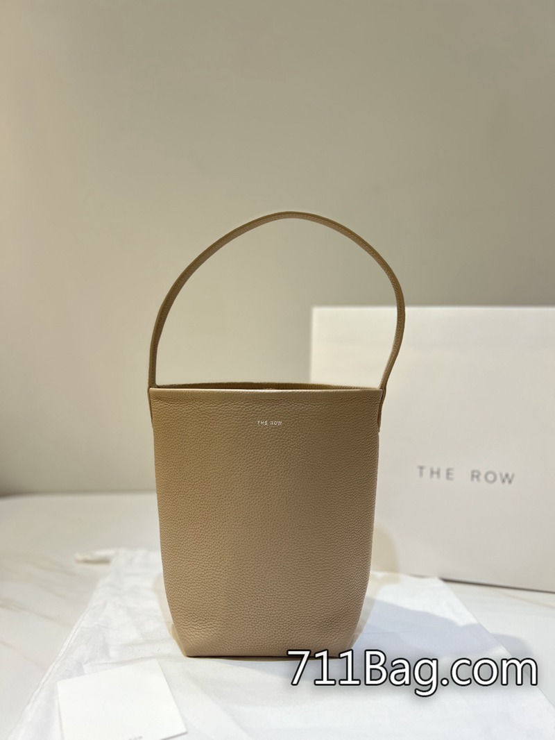 頂級超3AThe Row包包 質感媲美專櫃 the row仿品包好用嗎 頂級超3AThe Row包包 質感媲美專櫃 the row仿品包好用嗎