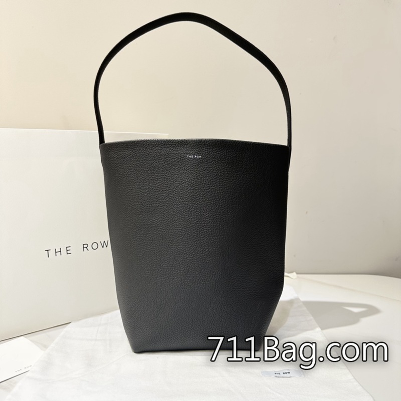 原版一比一The Row包包 無明顯接縫 the row仿包小紅書真香 原版一比一The Row包包 無明顯接縫 the row仿包小紅書真香