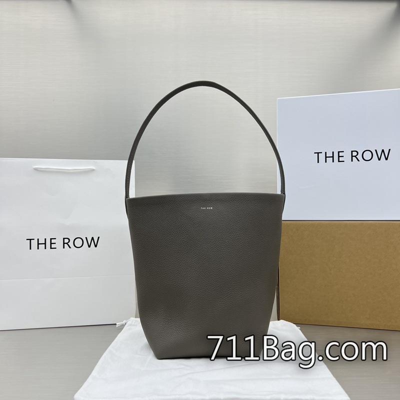 精品A貨托特包The Row包包 內裡做工細緻Park tote仿包內容優化 精品A貨托特包The Row包包 內裡做工細緻Park tote仿包內容優化