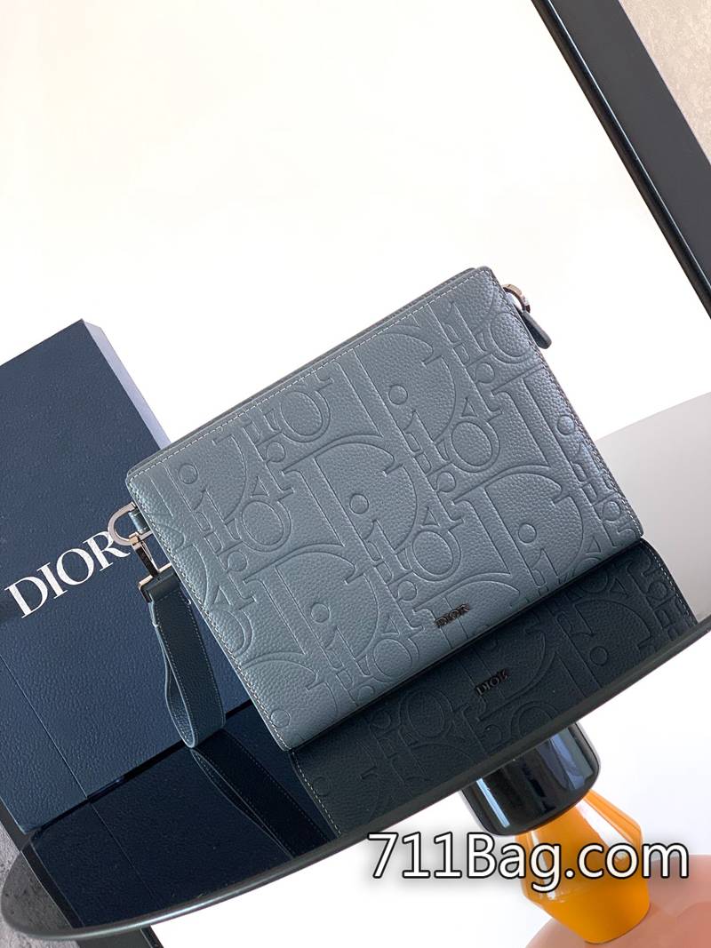 頂級精品Dior 這款手拿包是 Dior 的主打單品。采用牛皮精心制作 版型一比一還原 Dior高仿錢包 頂級精品Dior 這款手拿包是 Dior 的主打單品。采用牛皮精心制作 版型一比一還原 Dior高仿錢包