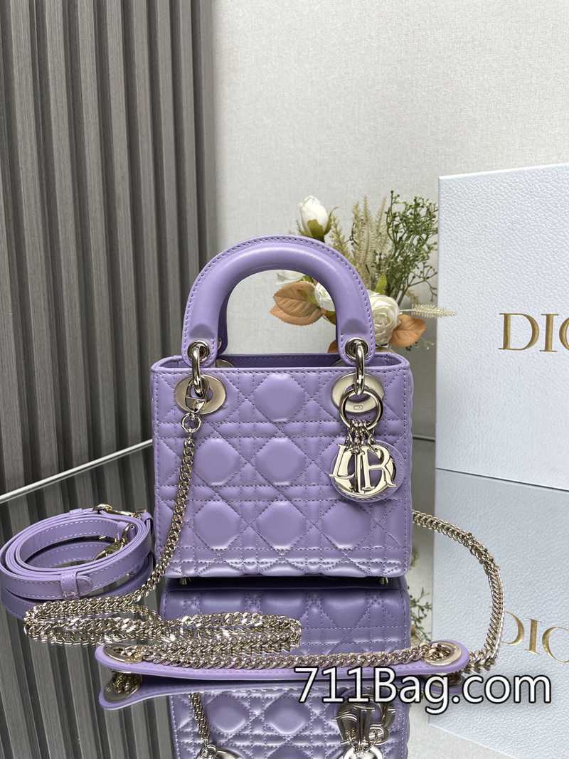 高仿Dior 五金採用電鍍工藝 Dior仿品評價 高仿Dior 五金採用電鍍工藝 Dior仿品評價