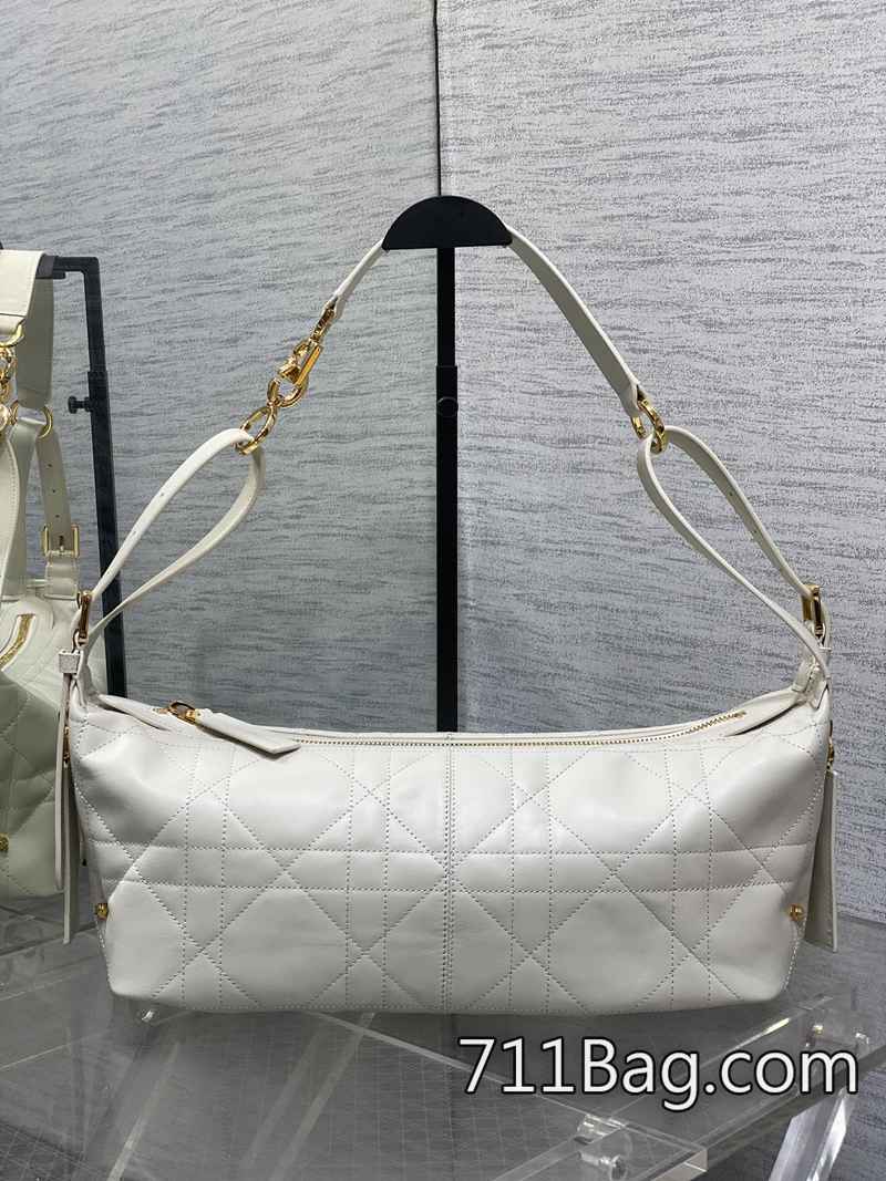高仿Dior Journey系列中號平紋皮 鎖扣靈敏不卡頓 Dior同步原版 高仿Dior Journey系列中號平紋皮 鎖扣靈敏不卡頓 Dior同步原版