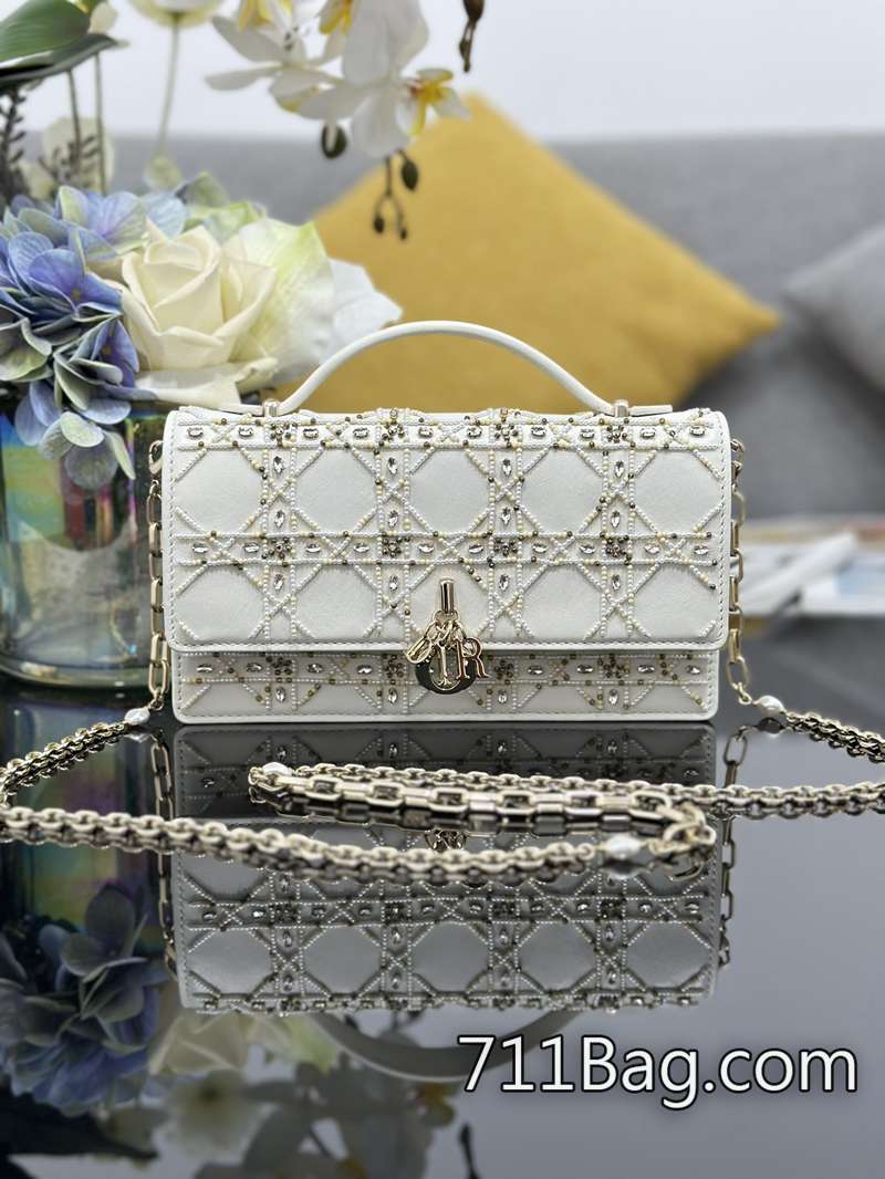 頂級一比一Dior Miss Dior 刺繡金色珠子 配件對版不混用 Dior仿品口碑 頂級一比一Dior Miss Dior 刺繡金色珠子 配件對版不混用 Dior仿品口碑