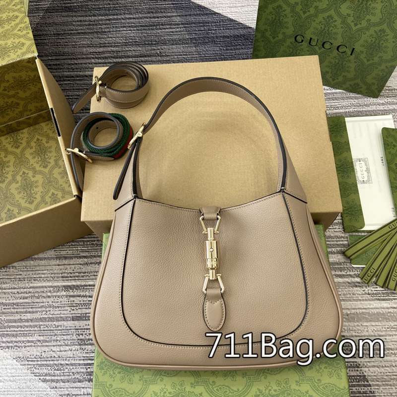 精仿Gucci 810232 原版用料精品包包 Gucci條紋經典仿包尺寸:27.5(寬)x19(高)x4厘米(深)顏色:荔枝紋杏色/原廠皮。-711高仿包包,A貨包包