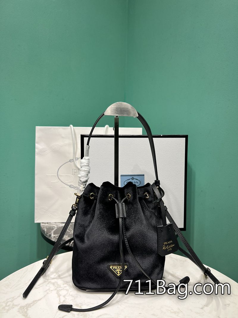 高仿Prada 1BB133 優質包包細節精緻 最受歡迎的A貨Prada包尺寸:1BE067 cm-711高仿包包,A貨包包