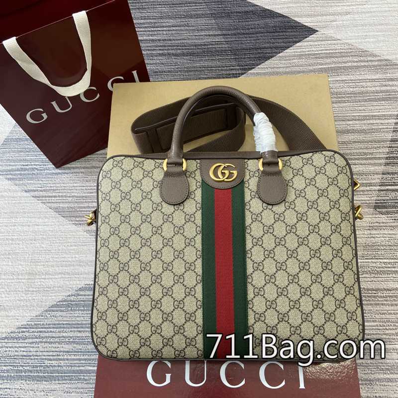 高仿Gucci古馳 696075 使用過後仍保持完美包型。 Gucci仿包影片介紹尺寸:寬36.5*高28.5*側寬7。顏色:PVC/啡色意大利創作-711高仿包包,A貨包包