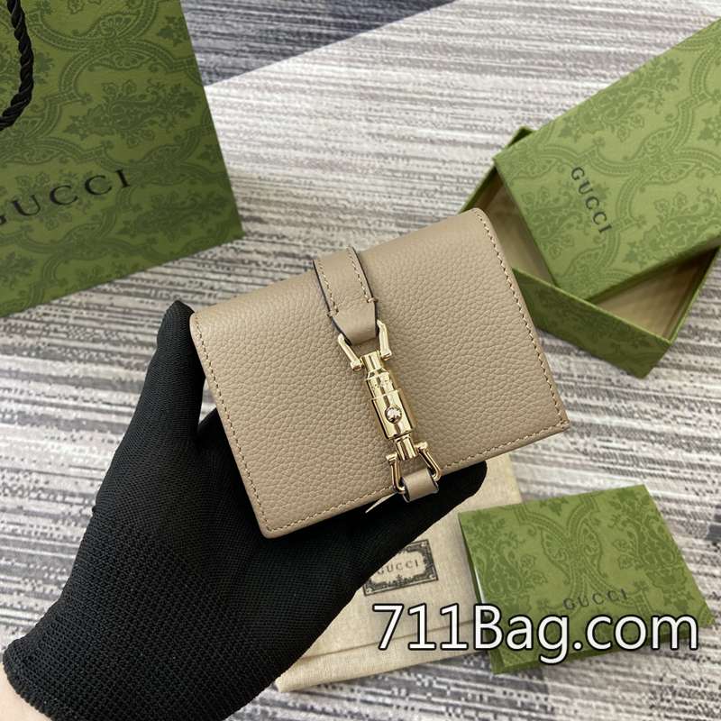 頂級A貨Gucci 645536 材質優選純手工縫製 Gucci仿品微信購買尺寸:11(長)x8.5(高)x3cm(厚)顏色:灰色/荔枝紋牛皮。-711高仿包包,A貨包包