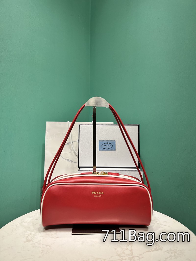 頂級精品Prada 1BC249 質感爆棚高端女包 高仿Prada包包附原廠盒尺寸:長23x高28.5x底15cm型號:1BG578-711高仿包包,A貨包包