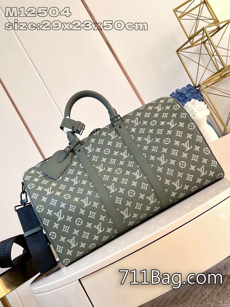 超3ALV M12504 頂級手工打造精品包 高仿LV拉鏈大包可拆卸肩帶呈現品牌元素,與輥壓皮革手柄共同實現多種背攜方式。29x23x50cm-711高仿包包,A貨包包