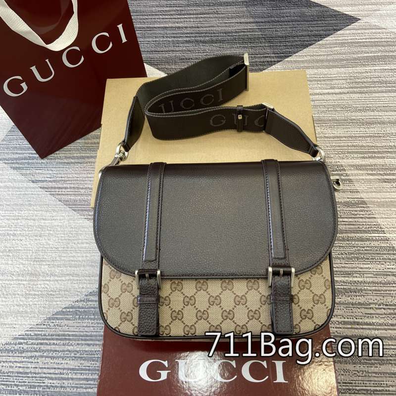高仿Gucci 794872 如藝術品般的精緻呈現。 Gucci高仿人氣款顏色:棕佈棕皮。-711高仿包包,A貨包包