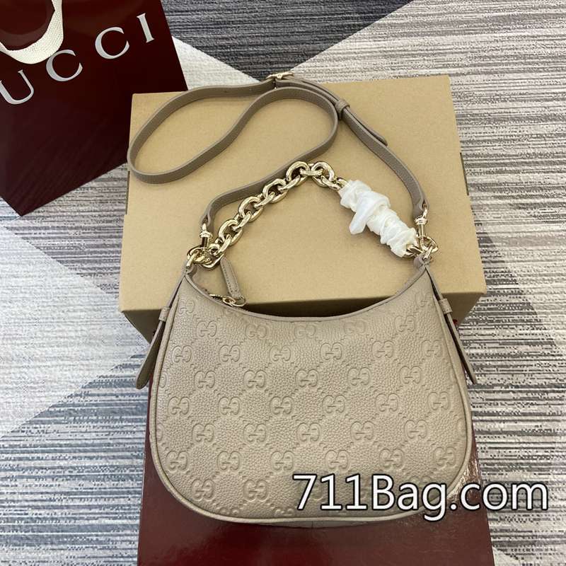 精品Gucci 820453 每個細節都對照正品反覆打樣。 Gucci包高仿哪裡買尺寸:32(寬)x24(高)x7cm(深)顏色:灰壓花皮/原廠皮。-711高仿包包,A貨包包