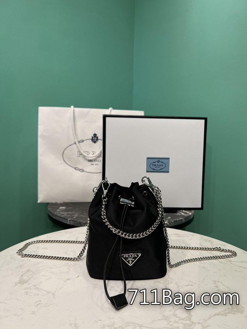 原版一比一Prada 1BH612 精品級手工縫製包 高仿Prada可代寫報關單尺寸:長12x高14.5x底7.5cm-711高仿包包,A貨包包